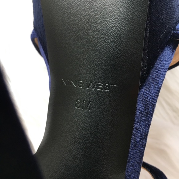 1 PAIR LEFT! Nine West velvet platform heel - Picture 7 of 7